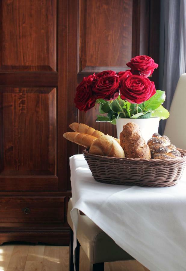 Stadthotel Restaurant Auerhahn Vöcklabruck Exteriér fotografie